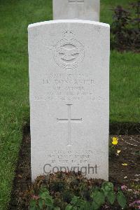 Hanover War Cemetery - Doncaster, Ivan Keith