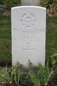 Hanover War Cemetery - Doran, Willard Lawrence