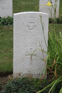 Hanover War Cemetery - Dowson, William