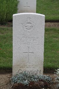 Hanover War Cemetery - Drinkwater, Robert James