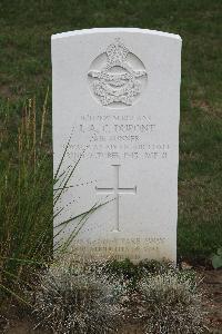 Hanover War Cemetery - Dupont, Joseph Arthur Charles