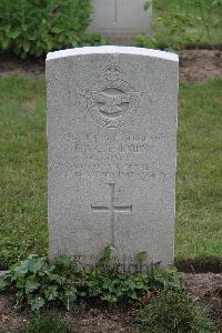 Hanover War Cemetery - Efemey, Frederick Albert Charles