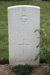 Hanover War Cemetery - Ehrhart, Loring Charles