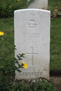 Hanover War Cemetery - Elson, Peter Jeffrey