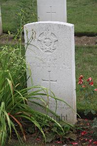 Hanover War Cemetery - Ferme, Harold