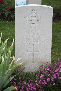 Hanover War Cemetery - Fisher, John Robinson