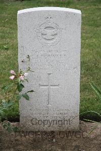 Hanover War Cemetery - Forward, Edward John