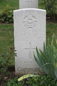 Hanover War Cemetery - Frizzell, Harvey Albert