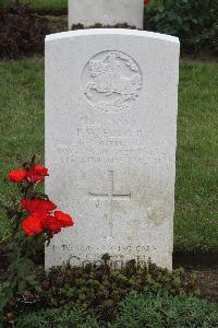 Hanover War Cemetery - Fuller, Frank William