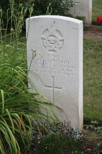 Hanover War Cemetery - Galbraith, Donald Irwin