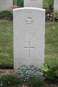 Hanover War Cemetery - George, Ronald V. George