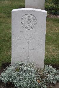 Hanover War Cemetery - Gill, Fairless