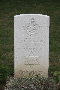 Hanover War Cemetery - Goldstein, Dennis Harold