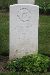 Hanover War Cemetery - Griffiths, B B