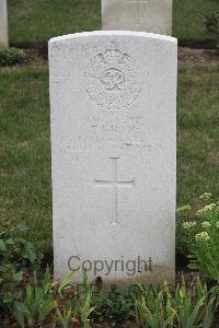 Hanover War Cemetery - Hair, Thomas John