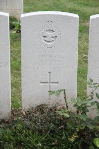 Hanover War Cemetery - Hall, Donald