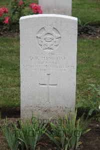 Hanover War Cemetery - Hammond, Douglas William