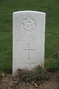 Hanover War Cemetery - Hampton, George Alfred