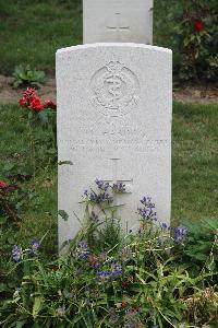 Hanover War Cemetery - Harding, James Clarence