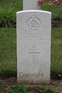 Hanover War Cemetery - Harrison, Henry