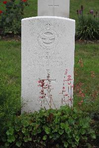 Hanover War Cemetery - Harrison, Trevor