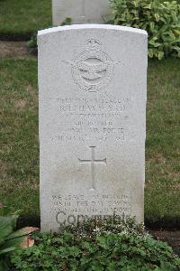 Hanover War Cemetery - Hayward, Ralph Eugene