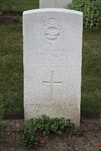 Hanover War Cemetery - Heard, Edwin Francis Hamilton