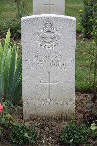 Hanover War Cemetery - Heason, Herbert Leonard