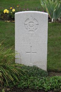 Hanover War Cemetery - Henson, George Knowsley