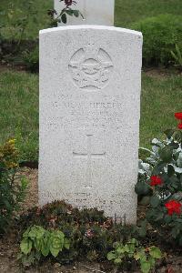 Hanover War Cemetery - Herbert, Garnet McMillan