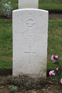 Hanover War Cemetery - Hickling, Francis Charles