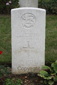 Hanover War Cemetery - Holdnall, Cedric George