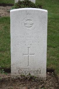 Hanover War Cemetery - Holland, Robert James Henry