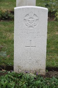 Hanover War Cemetery - Hoskin, Richard Chessel Lister