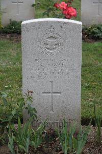 Hanover War Cemetery - Howat, Robert