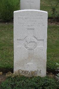 Hanover War Cemetery - Hutchinson, Mervyn Gillard