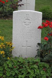 Hanover War Cemetery - Jackson, Bernard