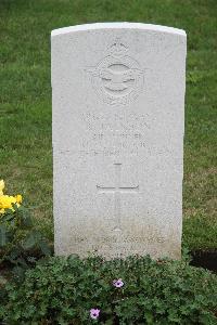 Hanover War Cemetery - Jackson, Robert