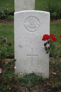 Hanover War Cemetery - Jackson, Robert Stennett