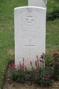 Hanover War Cemetery - Jarand, Arthur Henry