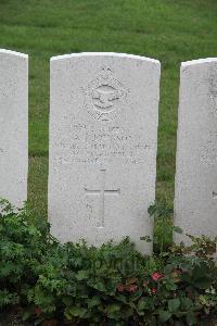 Hanover War Cemetery - Johnson, Arthur James