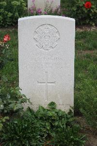 Hanover War Cemetery - Johnston, John Joseph