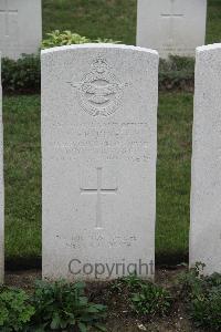 Hanover War Cemetery - Jones, Frank Price