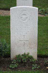 Hanover War Cemetery - Jones, Terence Cyril