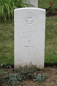 Hanover War Cemetery - Kempson, Eric