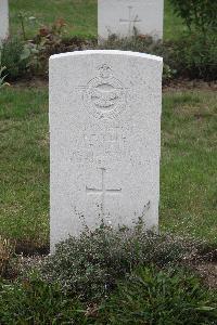 Hanover War Cemetery - Kille, Peter Frederick