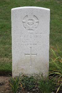 Hanover War Cemetery - King, George McCowan