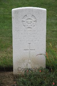 Hanover War Cemetery - Knox, Roy Vincent Bernard