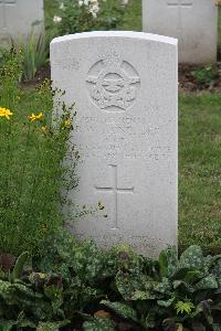 Hanover War Cemetery - Laine, Sven Roy Walfrid