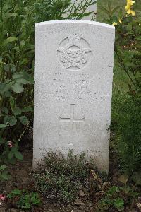 Hanover War Cemetery - Lavery, Thomas Wilbert